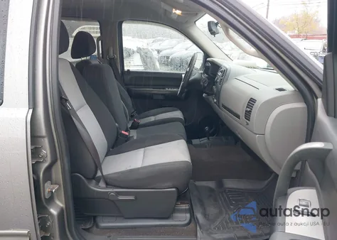 2009 Chevrolet Silverado 1500 Ls from USA, damaged, VIN 3GCEK13C19G122032